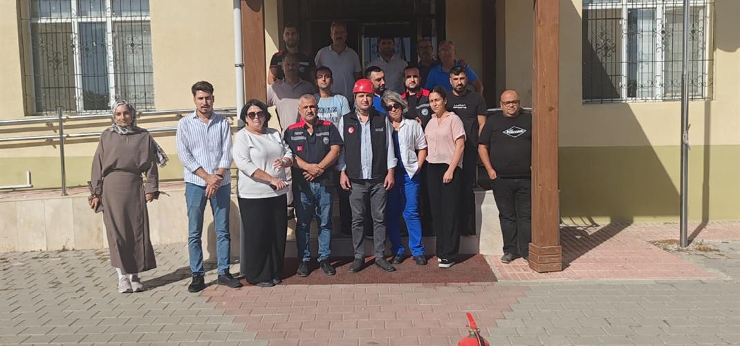 Afad yetkililerimiz eşliğinde deprem ve yangın tatbikatı gerçekleştirildi.