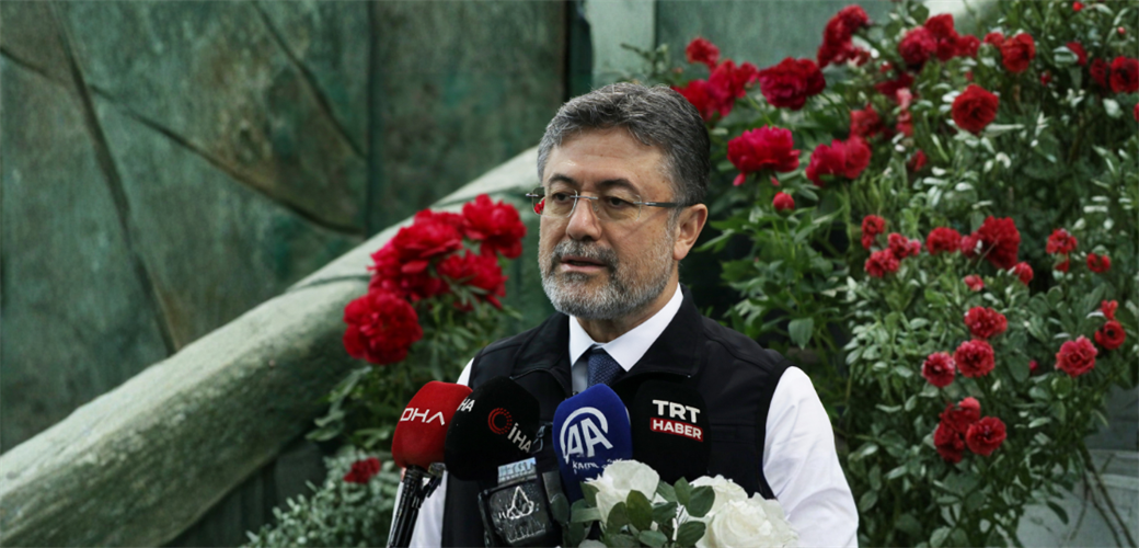 BAKAN YUMAKLI: “YILDA 2 MİLYAR ADET SÜS BİTKİSİ ÜRETİYORUZ, 140 MİLYON DOLARA YAKIN GELİR ELDE EDİYORUZ”