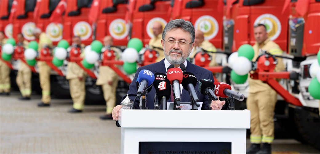 BAKAN YUMAKLI: “28 UÇAK, 119 HELİKOPTER VE 14 İNSANSIZ HAVA ARACIYLA DÜNYANIN SAYILI FİLOLARINDAN BİRİSİNİ OLUŞTURDUK”