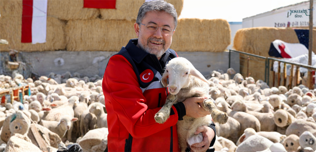 BAKAN YUMAKLI: “KIRSALDA BEREKET KÜÇÜKBAŞA DESTEK PROJESİ’NDE YILLIK 180 BİN LİRA DESTEK VERECEĞİZ”