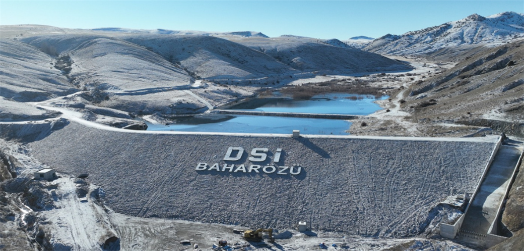 SİVAS'TAKİ ULAŞ BAHARÖZÜ BARAJI'NDA SU TUTULDU