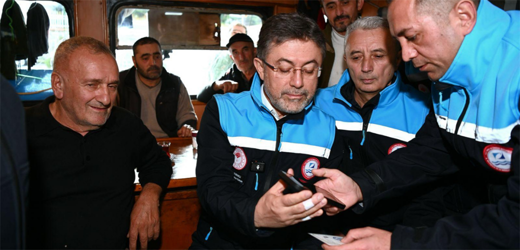 BAKAN YUMAKLI, İSTANBUL BOĞAZI’NDA BALIKÇILIK DENETİMİNE KATILDI 