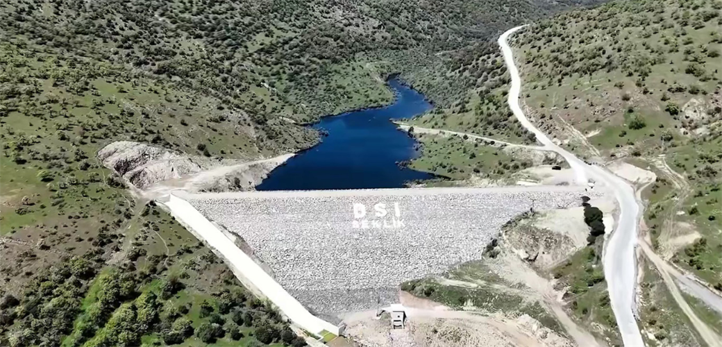 220 MİLYON LİRA MALİYETLİ İZMİR SEKLİK BARAJI SULAMA PROJESİ HİZMETE ALINDI