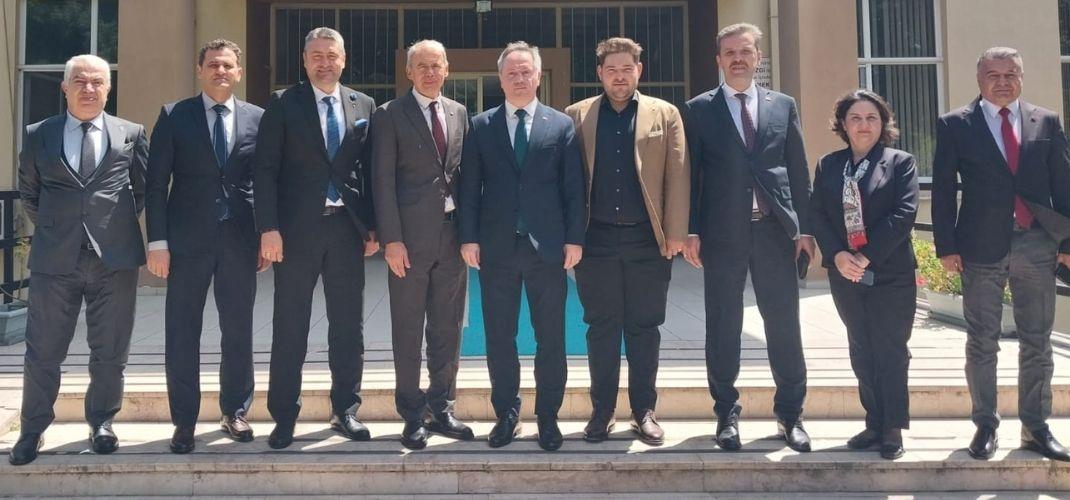 Yeşil Yakalılarla Söyleşiler Etkinliğine Üniversite Öğrencilerinden Yoğun İlgi