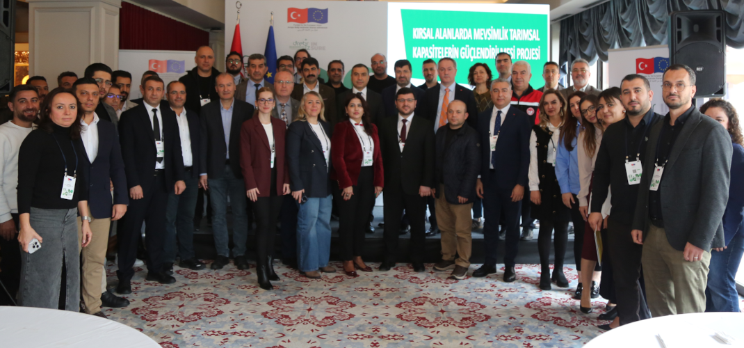 Kırsal Alanlarda Mevsimlik Tarımsal Kapasitelerin Güçlendirilmesi Çalıştayı Bursa’da yapıldı