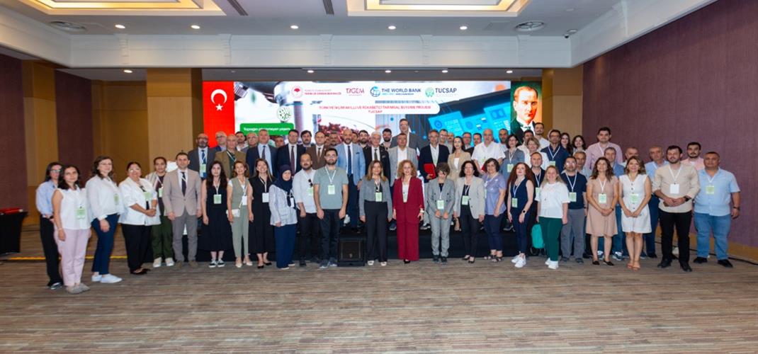 Toprak Mikrobiyolojisi ve Hassas Tarım Teknolojileri Bilgilendirme Toplantısı Genel Müdürlüğümüzde gerçekleştirildi.