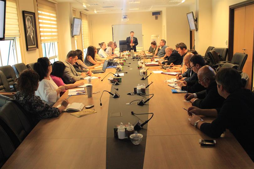 Yönetim, Yönetişim ve Birlikte Yönetişim Konuları Görüşüldü.