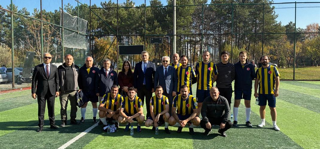 ÜÇÜNCÜLÜK KUPASI TRGM FUTBOL TAKIMININ