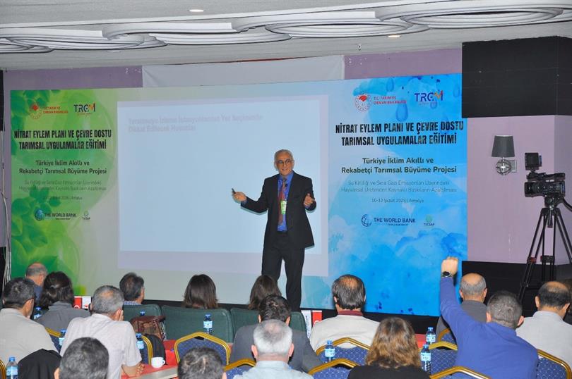 TARIMSAL KİRLİLİĞİ ÖNLEMEYE YÖNELİK UYGULAMALARI YAYGINLAŞTIRIYORUZ